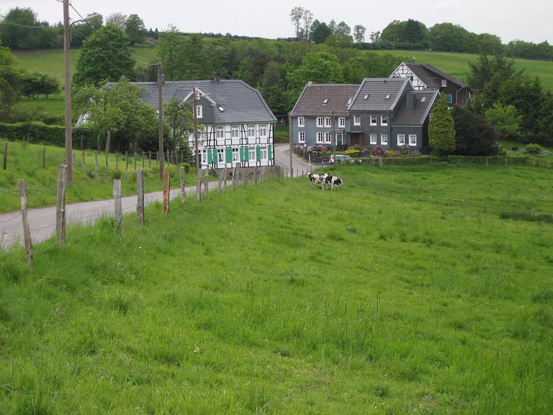 Huckenbach Farm. (Source: http://www.panoramio.com/photo/4498783)